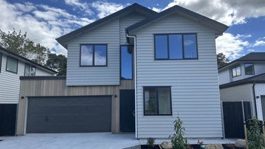 31 Sidwell Road, Wainui, Wainui