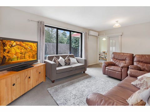 2/3 Arran Crescent, Woolston, Christchurch