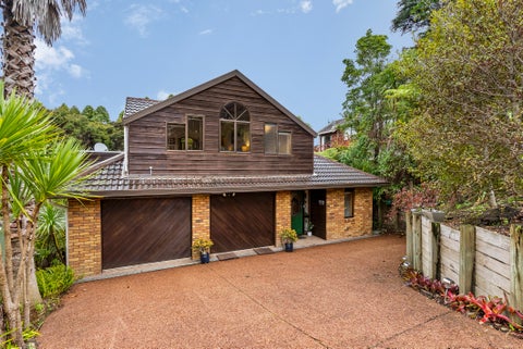 1232 Scenic Drive North, Swanson, Auckland