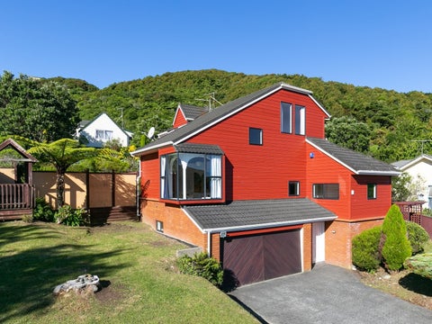 69 Woodhouse Avenue, Karori, Wellington