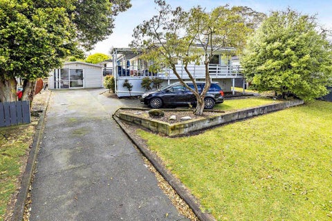 14 Frobisher Way, Clendon Park, Auckland
