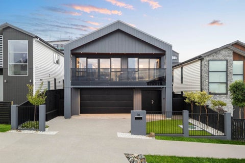 16 Pakirikiri Street, Long Bay, Auckland