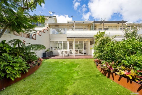 2/91 Speight Road, Kohimarama, Auckland