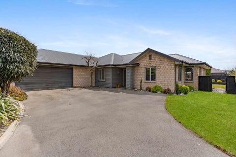 42 Heathridge Place, Lincoln, Lincoln