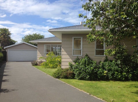 16 Clay Street, Motueka