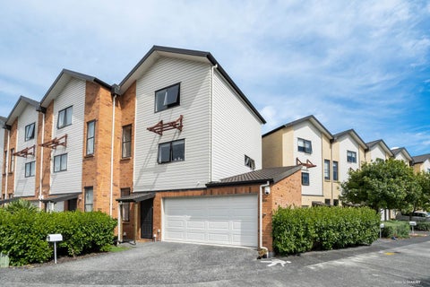 205/172 Mcleod Road, Te Atatu South, Auckland