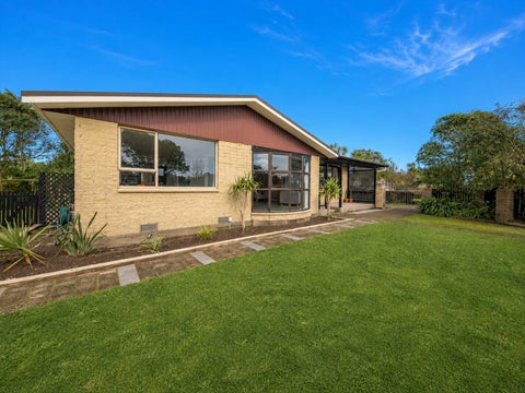 25 Ngahue Crescent, Carters Beach, Westport