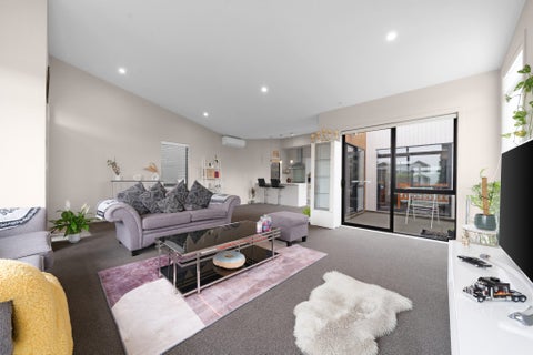 17 Liberation Road, Papakura, Papakura