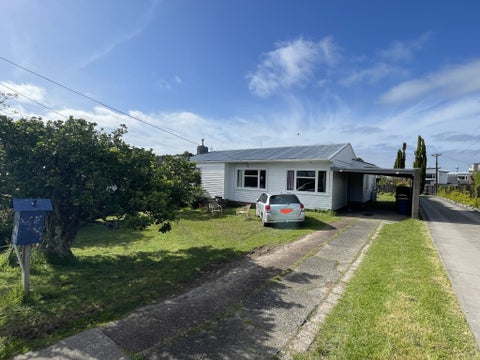 11 Heath Avenue, Northcote, Auckland