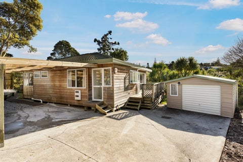 2/27 Withers Road, Glen Eden, Auckland