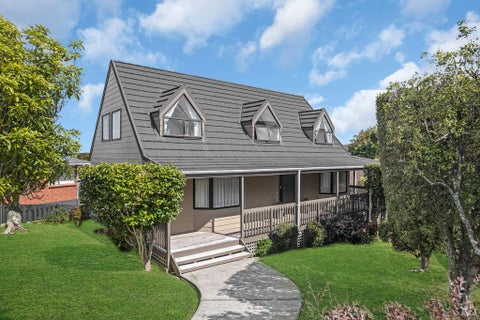 77 Botany Road, Botany Downs, Auckland