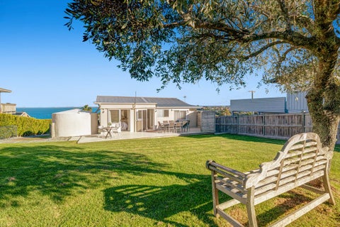 24 East Avenue, Manly, Whangaparaoa