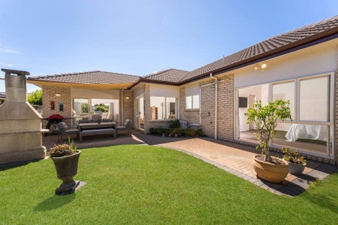 13 Red Oak Place, Schnapper Rock, Auckland