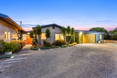 14 Pairuku Lane, Peka Peka