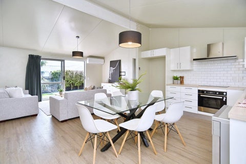 3 KINGSBRIDGE DRIVE, Burwood, Christchurch