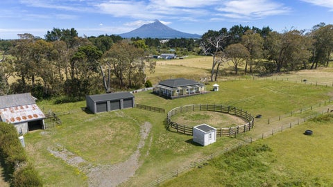 53 Ladys Mile, Eltham, Eltham