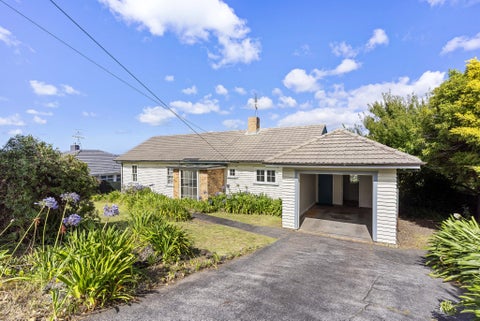 57 Parkhill Road, Mellons Bay, Auckland