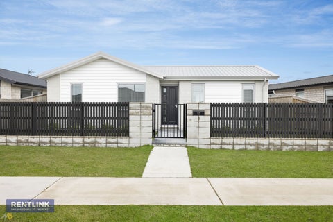 182 Te Okuroa Drive, Papamoa