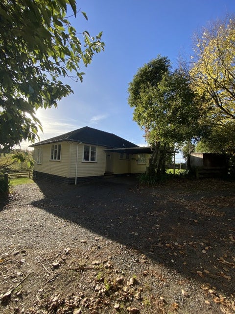 123 Cemetery Road, Sanson, Palmerston North
