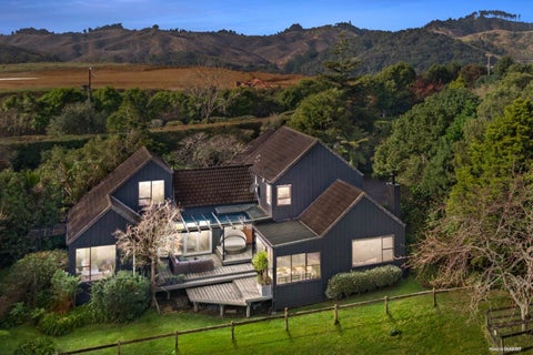 212 Ara-Kotinga, Manurewa