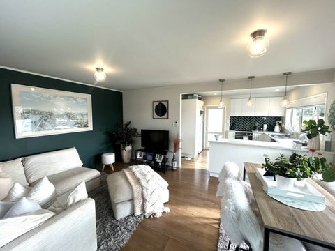 2/2 Maxwelton Drive, Mairangi Bay, Auckland