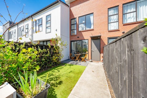 41 Manarini Road, Westgate, Auckland