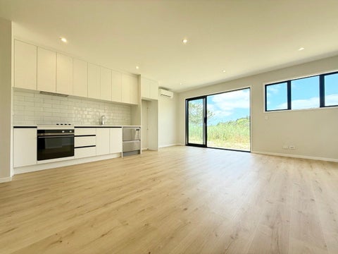 41 Glenvar Ridge Road, Long Bay, Auckland