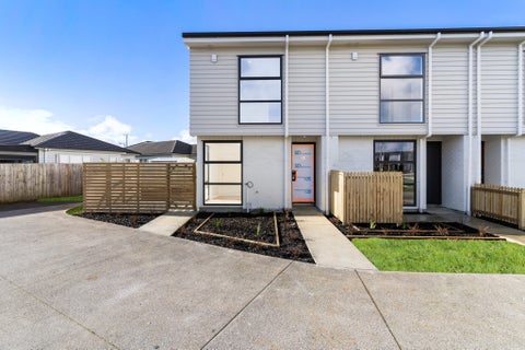 1 Pupahi Court, Takanini, Auckland