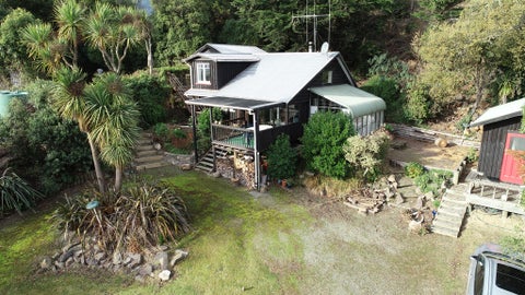 86 Haven Street, Moeraki