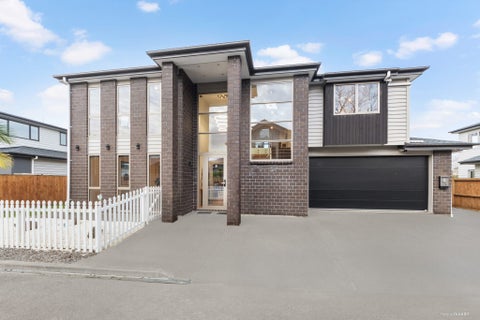 8 Hayward Wright Lane, Avondale, Auckland