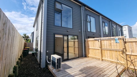 10/30 Bowater Place, Manurewa, Auckland