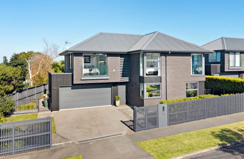 15 Silverton AVenue, Wai O Taiki Bay, Auckland