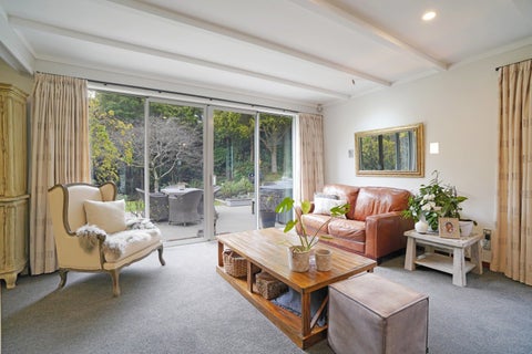 5 Grant Road, Otatara