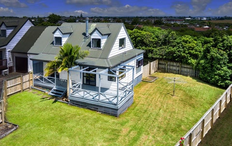 2/21 Leven Lane, Totara Heights, Auckland
