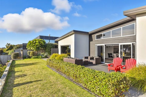 22 Taranui Way, Paraparaumu Beach, Paraparaumu