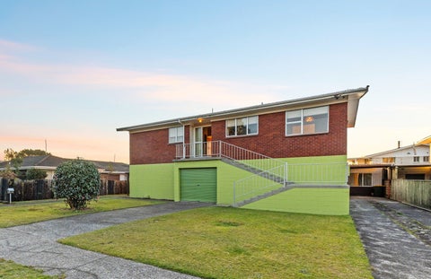 22 McKee Avenue, Fenton Park, Rotorua