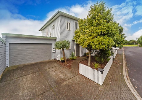 9/45 Secoia Crescent, Mangere, Auckland