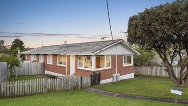 2/49 Wolsley Avenue, Milford, Auckland