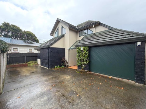 15A Puriri Street, Woburn, Lower Hutt