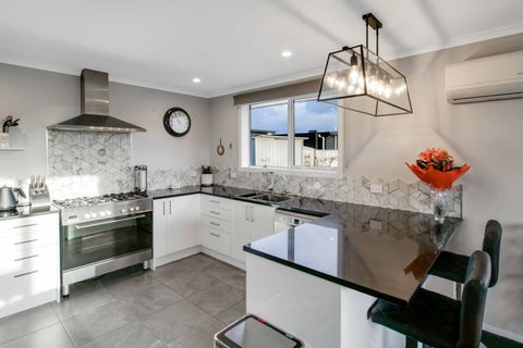 7 Story Street, Foxton Beach, Foxton