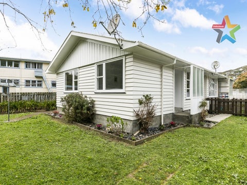 9 Ranelagh Terrace, Karori, Wellington