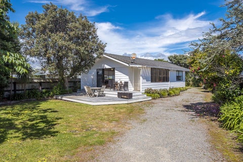 238 Manly Street, Paraparaumu Beach, Paraparaumu