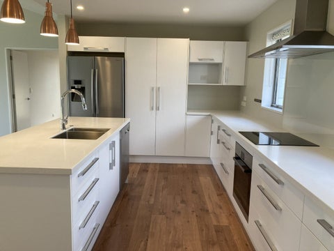 12 Oaks Drive, Lincoln, Lincoln