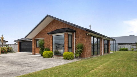 6 Morocco Terrace, Kelvin Grove, Palmerston North