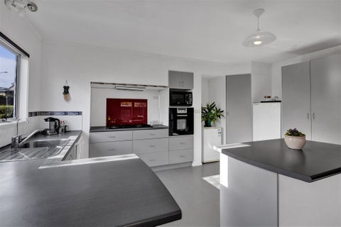 19 Ellesmere Avenue, Bell Block, New Plymouth