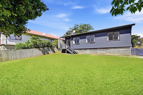 2/14 Montgomery Avenue, Belmont, Auckland