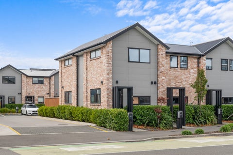 11/4 Riccarton Road, Riccarton, Christchurch