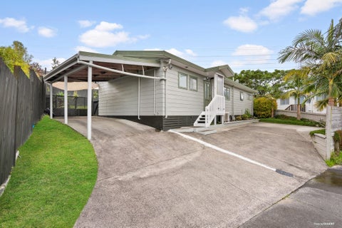 20 Loughanure Place, Massey, Auckland