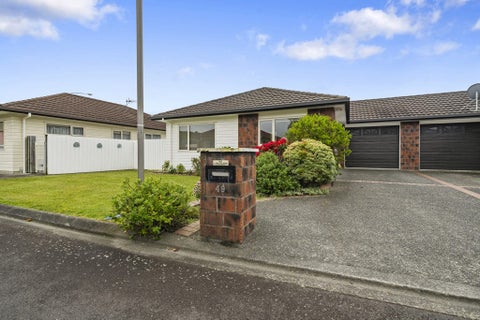 49 Woodland Mews, Wainuiomata, Lower Hutt