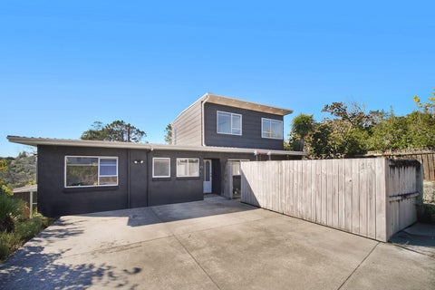 157 Halsey Drive, Lynfield, Auckland